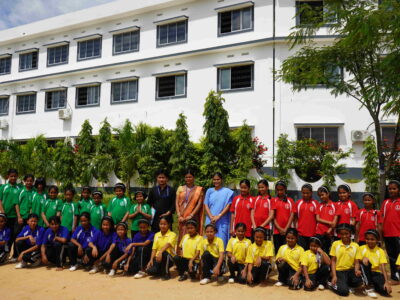 SISTER WITH PLAYERS(1)