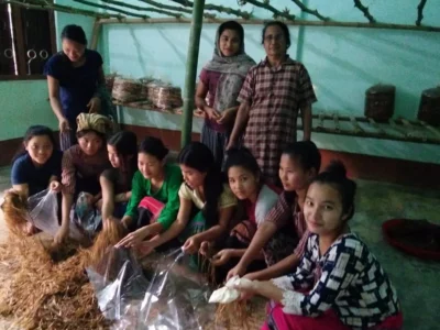 Women-empowerment.Gandacherra-3