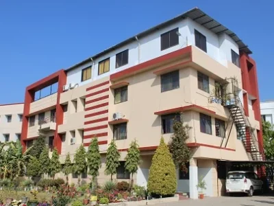 HOLY SPIRIT CONVENT, INDORE (INC-1997)